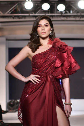 Elnaaz Norouzi in Wine Drape Saree